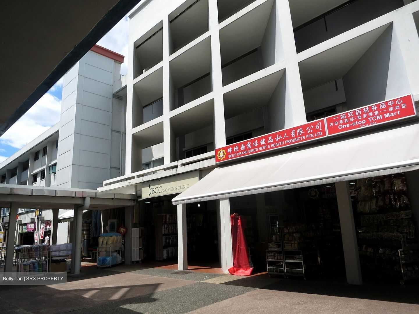 Ang Mo Kio Avenue 8 (D20), Shop House #529677741